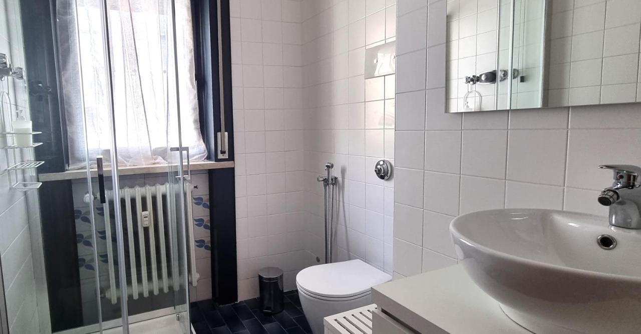 Guesthouse Tree Rooms Industrial Bergamo Buitenkant foto